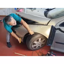 Cours de Réparation de bosses et de Grêle avec des Tiges de