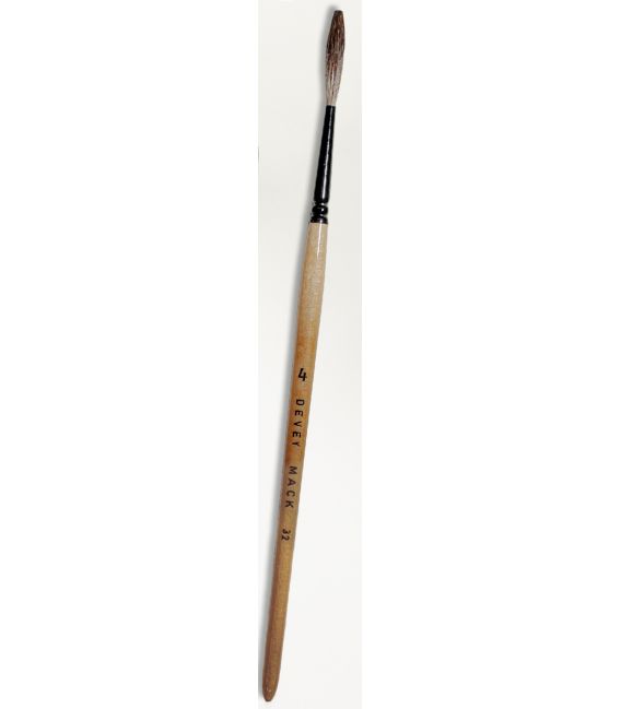 Mack Devey 32 Quill Brush