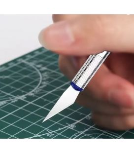 Estuche Bisturís / Cutters (13 piezas)