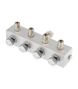 Connettore 4 Aerografi con il Reg. Aria 1/8M